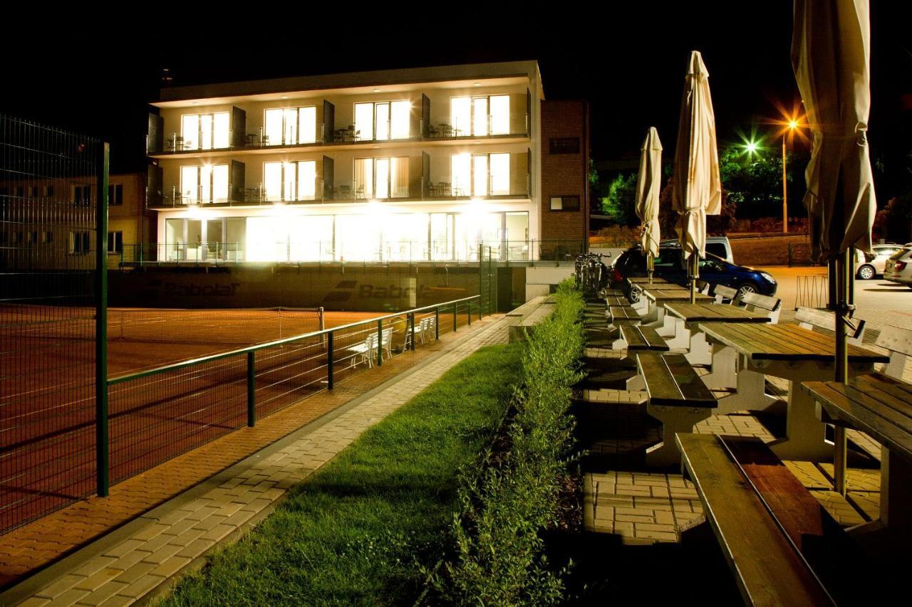 Penzion Tenis Htk Třebíč Exterior foto